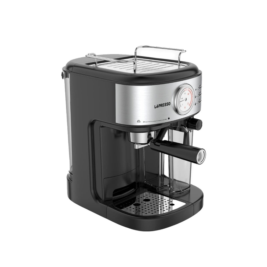 ماكينة تحضير قهوة الإسبريسو LePresso Barista مزودة بخافق حليب أوتوماتيكي ومقياس تدفق
